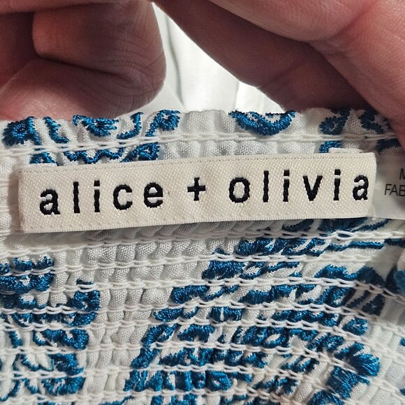 Alice + Olivia Blue White Paisley Mini Dress Size 6 | Ruffle Hem Summer Vacation - Picture 5 of 16